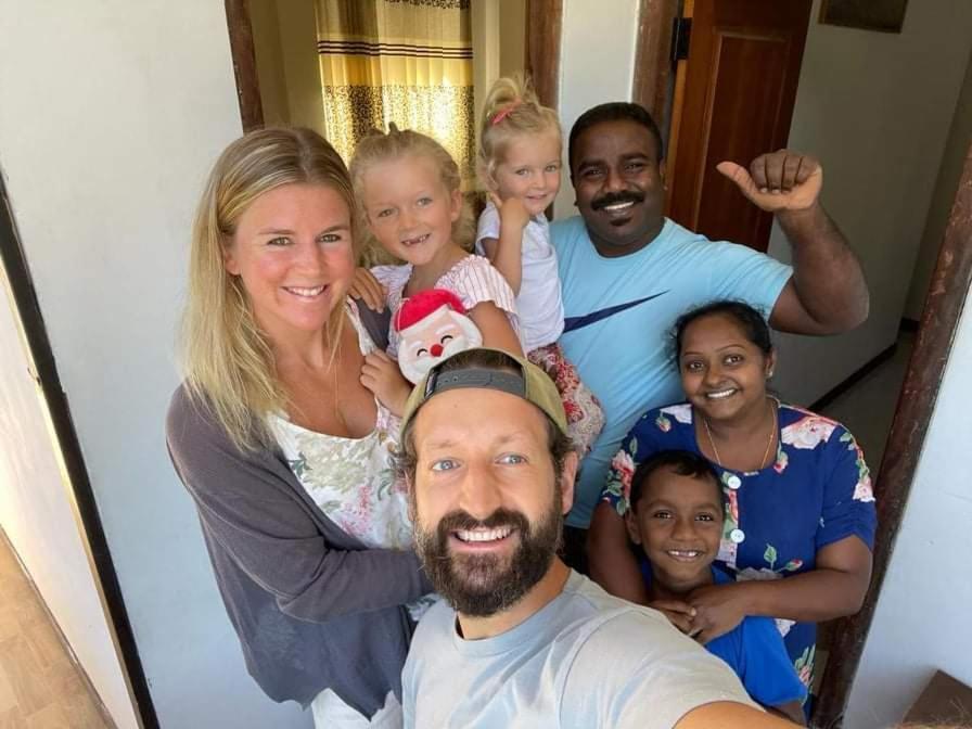Sura Homestay Kandy Esterno foto